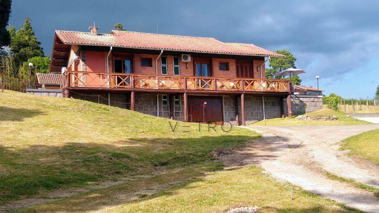 Pousada-Chalé à venda com 7 quartos, 220m² - Foto 1