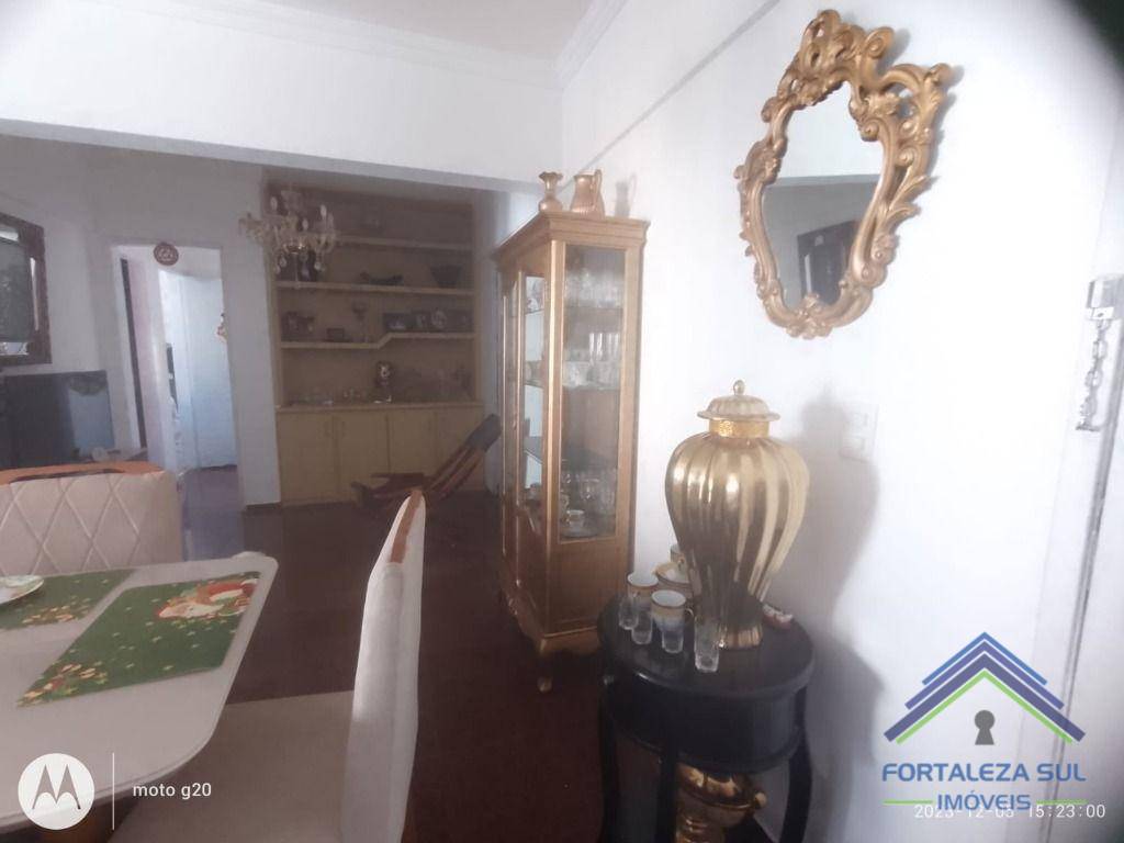 Apartamento à venda com 3 quartos, 87m² - Foto 12