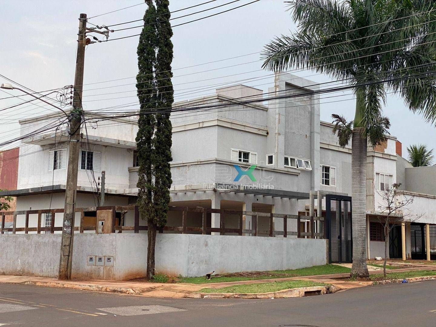 Casa à venda com 2 quartos, 680m² - Foto 2