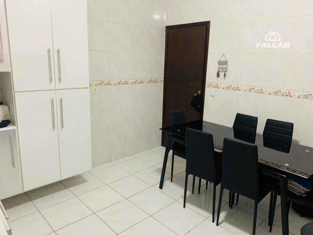 Sobrado à venda com 3 quartos, 219m² - Foto 25