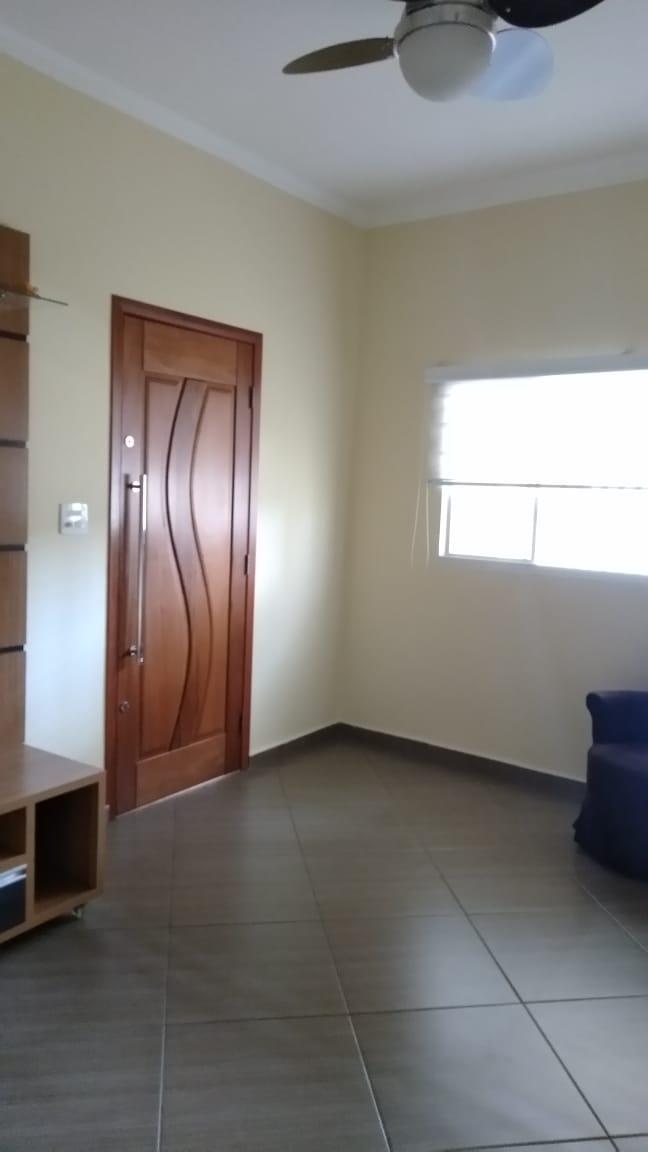 Casa à venda com 2 quartos, 130m² - Foto 8