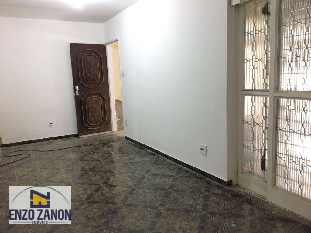 Sobrado à venda com 3 quartos, 121m² - Foto 1