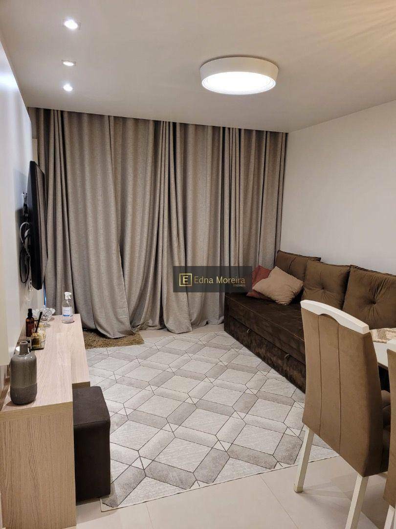 Apartamento à venda com 1 quarto, 60m² - Foto 2