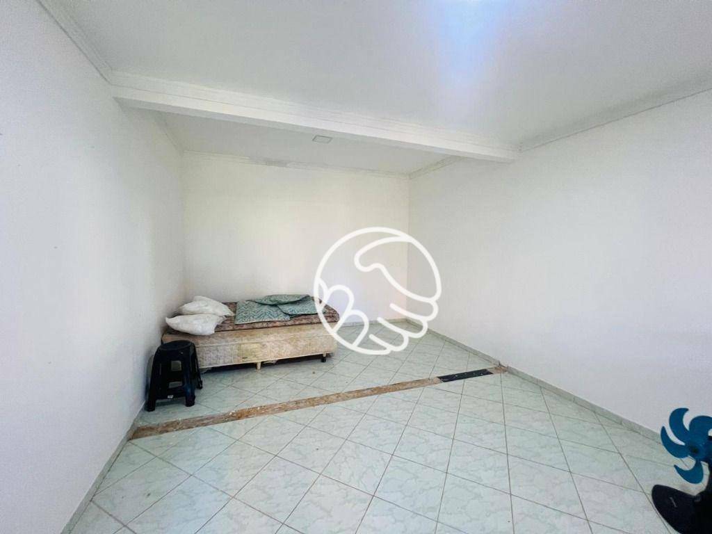 Casa para alugar com 3 quartos, 165m² - Foto 5