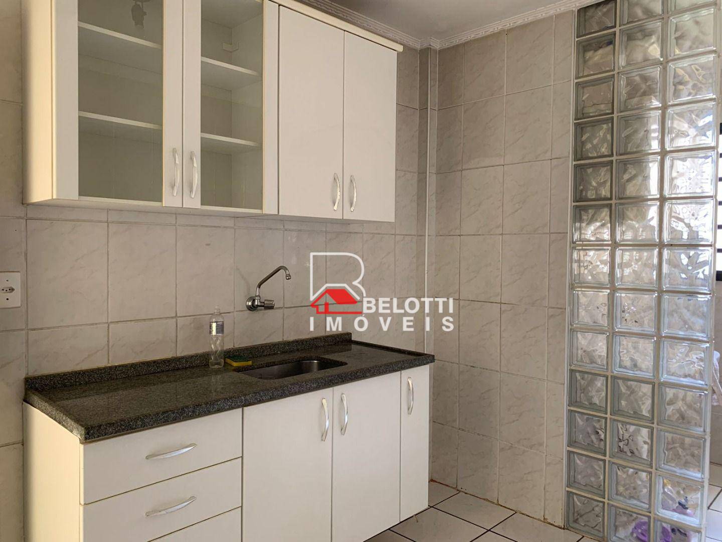 Apartamento à venda com 3 quartos, 58m² - Foto 3