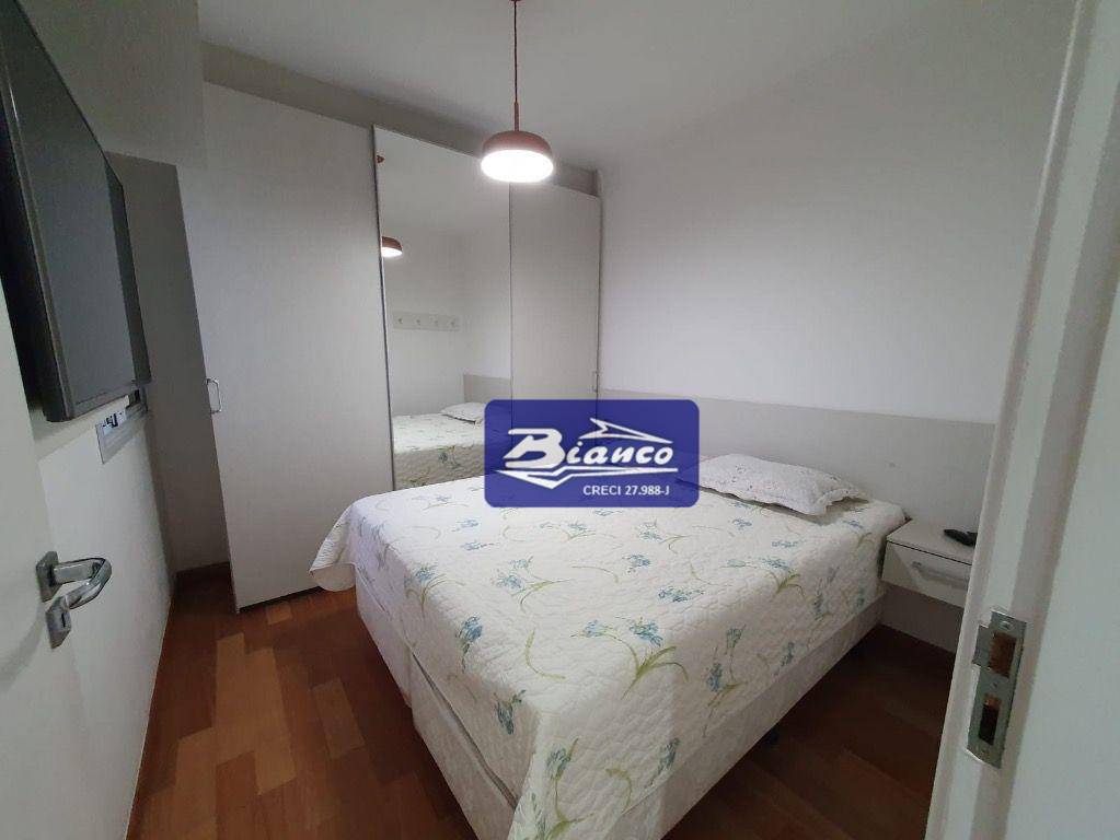 Apartamento à venda com 3 quartos, 80m² - Foto 2