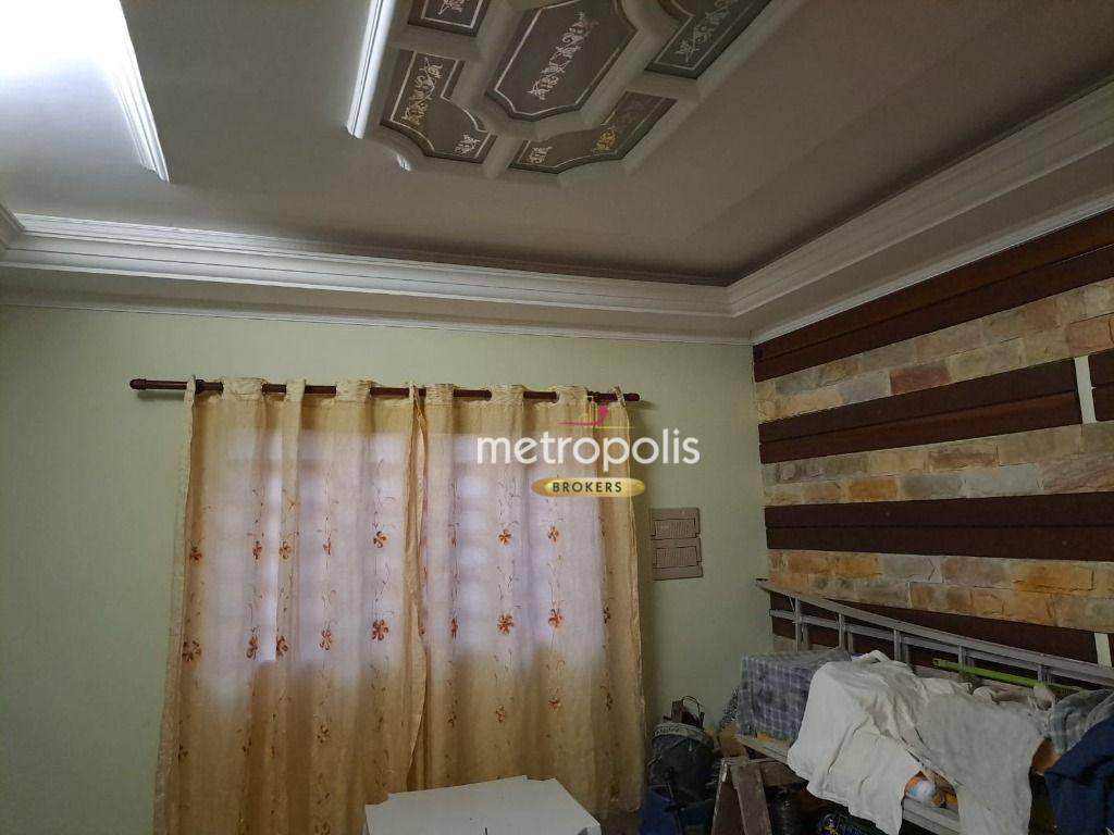 Sobrado à venda com 2 quartos, 220m² - Foto 3