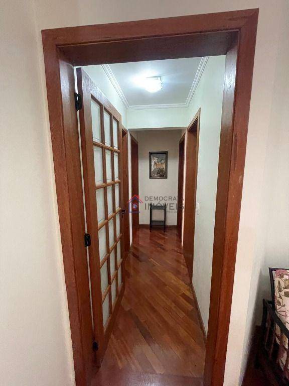 Apartamento à venda com 3 quartos, 118m² - Foto 16