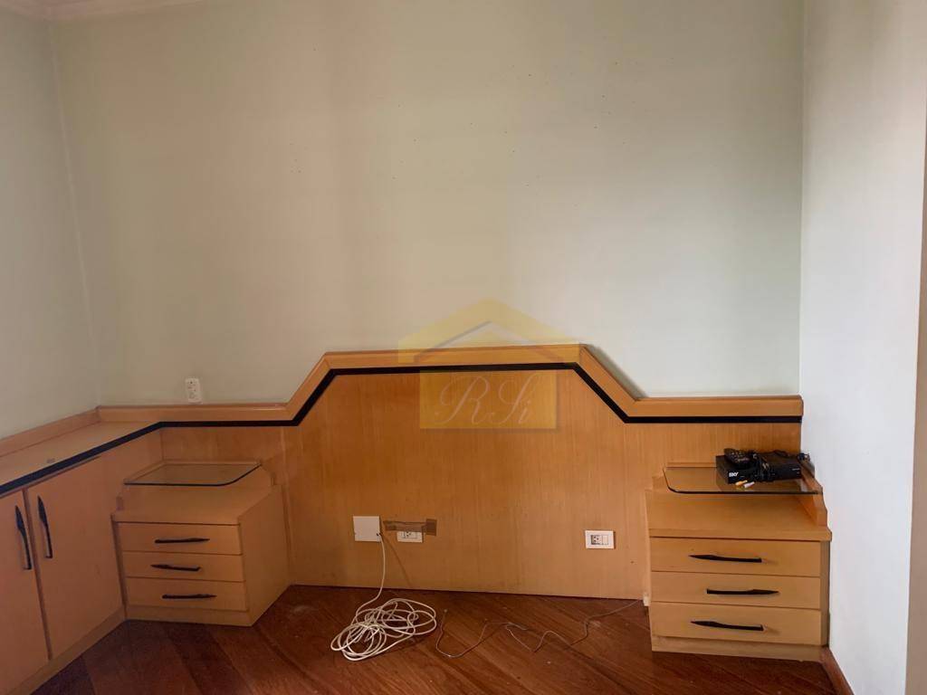 Apartamento à venda com 3 quartos, 98m² - Foto 20