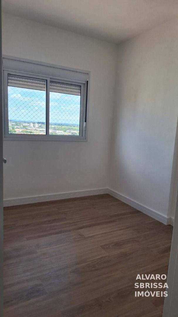 Apartamento para alugar com 3 quartos, 85m² - Foto 5