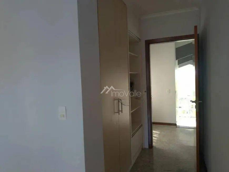 Casa de Condomínio para alugar com 4 quartos, 470m² - Foto 23