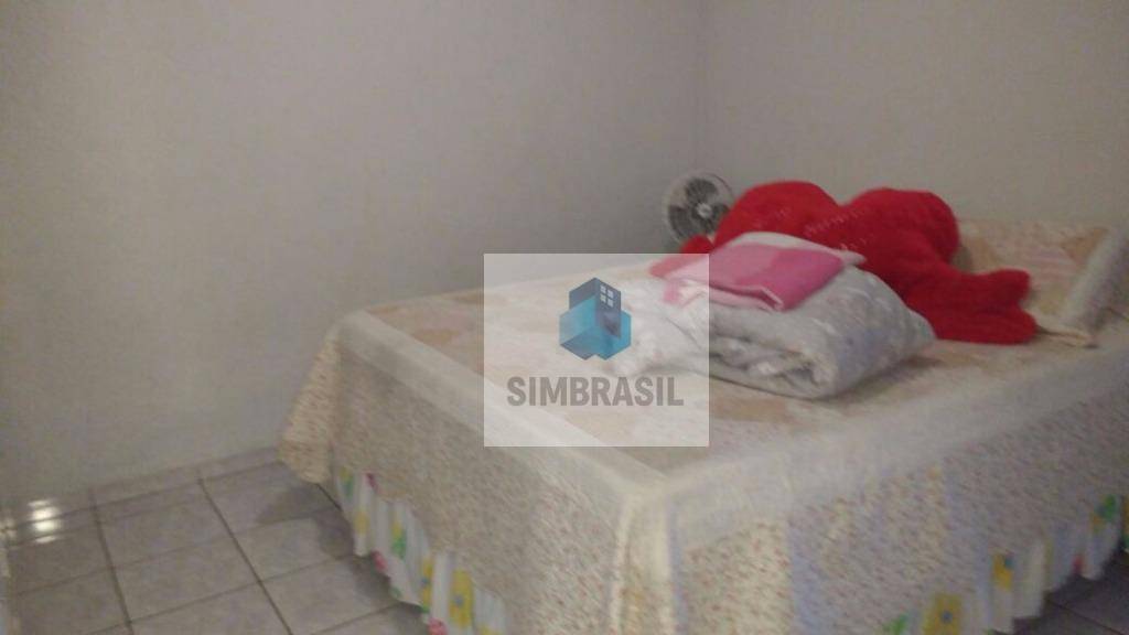 Casa à venda com 3 quartos, 200m² - Foto 5