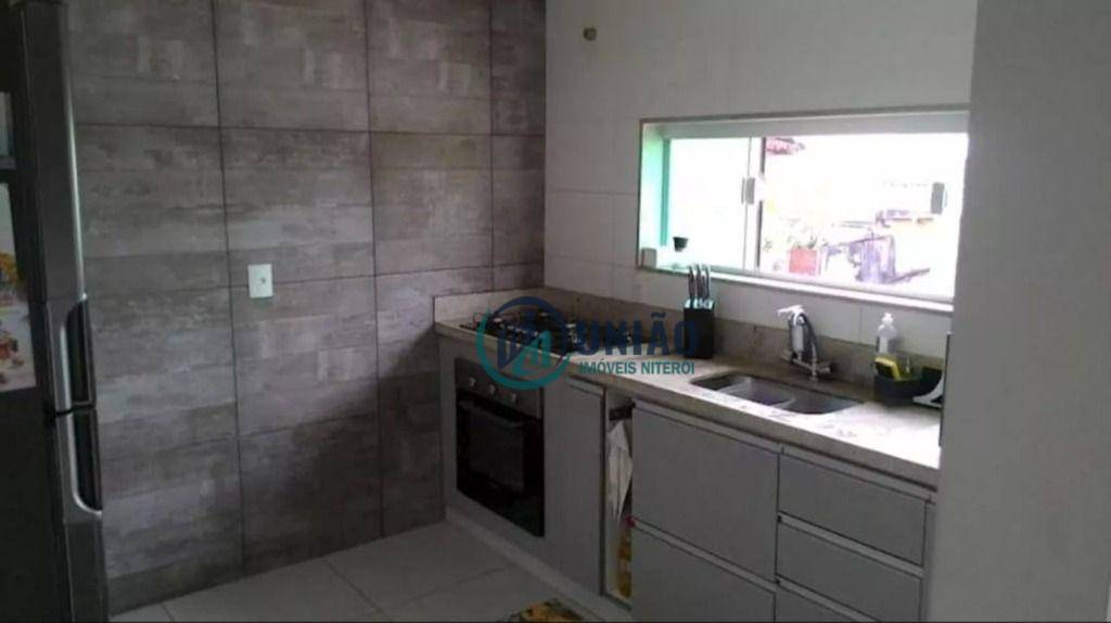 Casa à venda com 3 quartos, 180m² - Foto 19