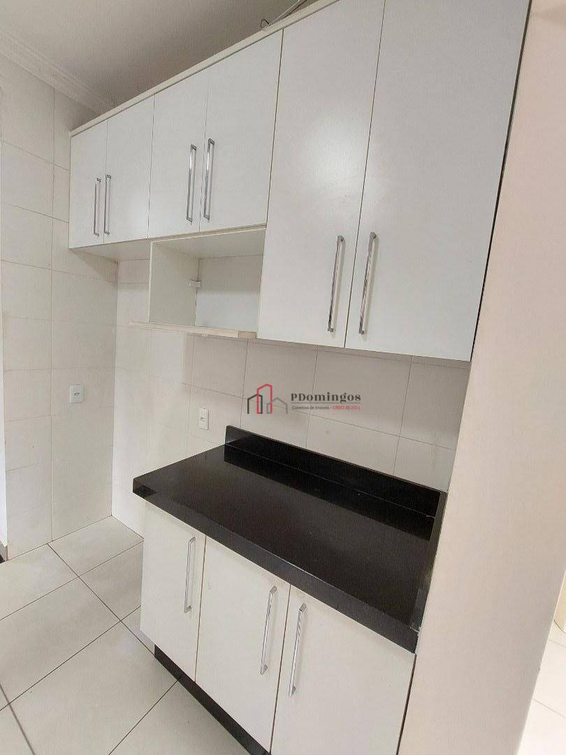 Sobrado à venda com 3 quartos, 220m² - Foto 32