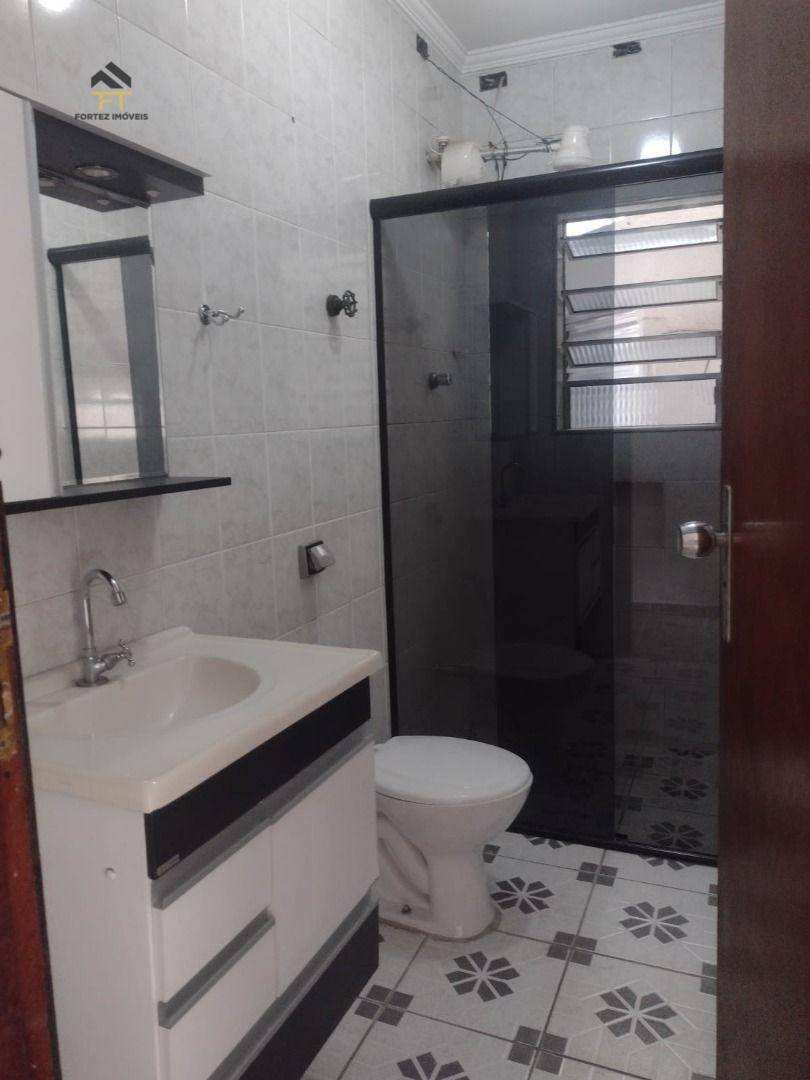 Casa para alugar com 2 quartos, 250M2 - Foto 8