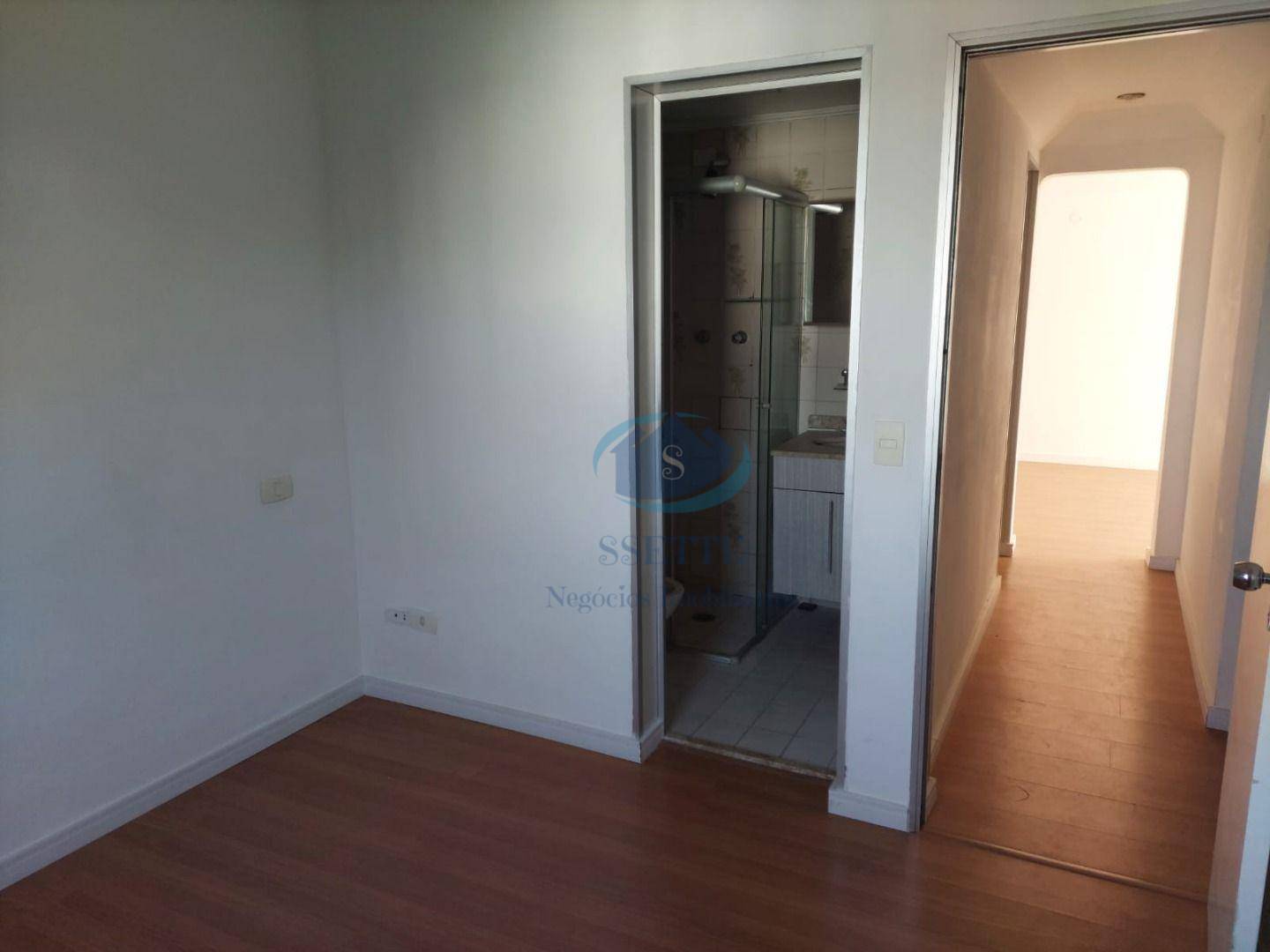 Apartamento à venda com 3 quartos, 65m² - Foto 7