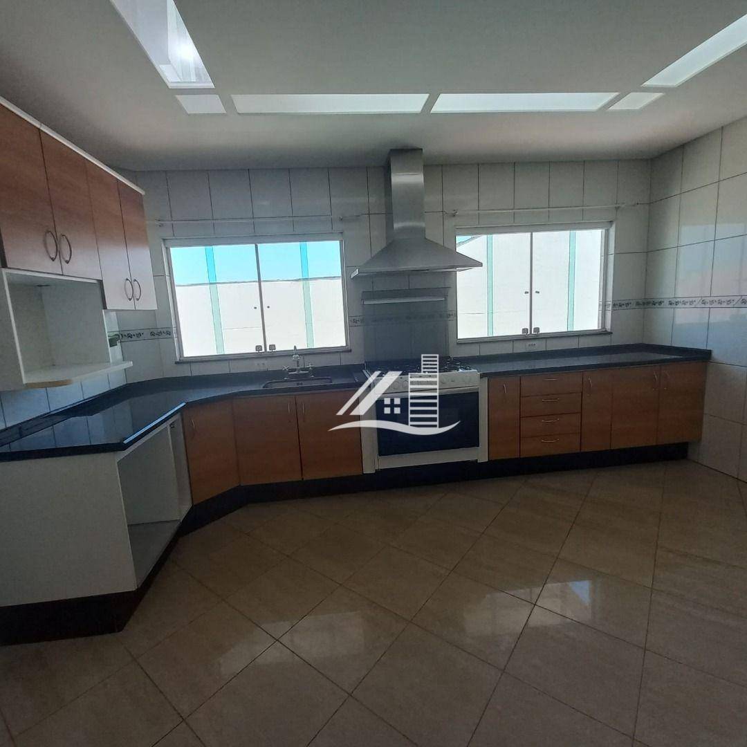 Sobrado à venda com 3 quartos, 257m² - Foto 60