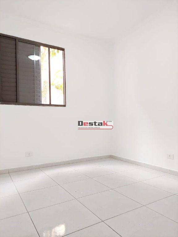 Apartamento à venda com 2 quartos, 60m² - Foto 4