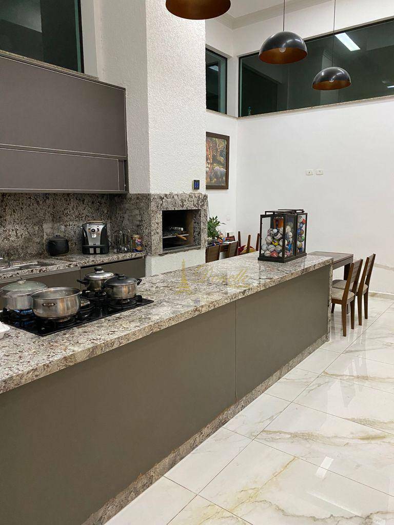 Sobrado à venda com 4 quartos, 560m² - Foto 20