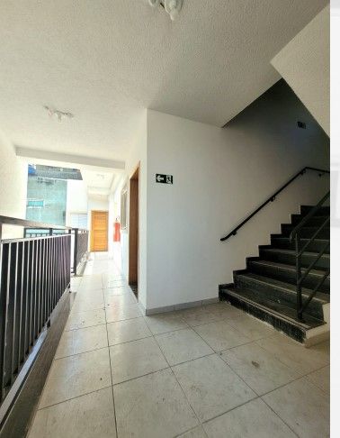 Apartamento à venda com 2 quartos, 42m² - Foto 5