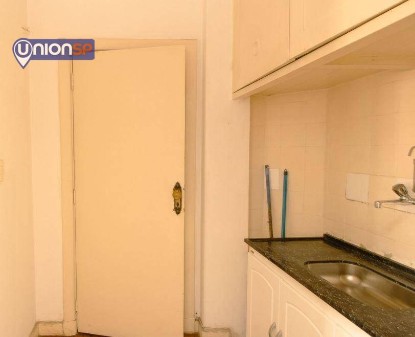 Apartamento à venda com 1 quarto, 50m² - Foto 14