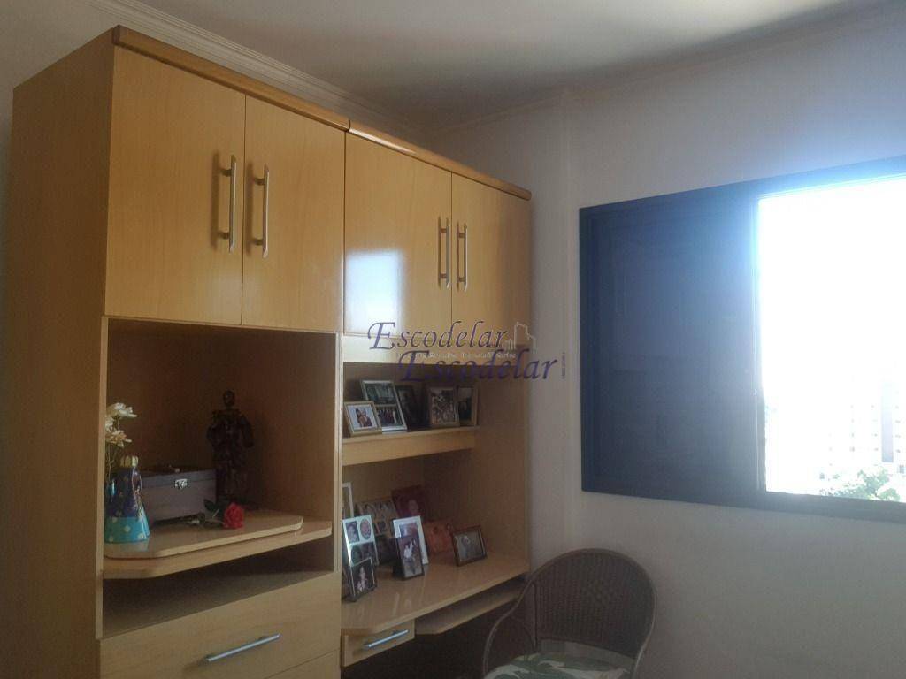 Apartamento à venda com 3 quartos, 106m² - Foto 18