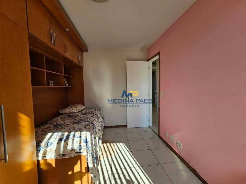 Apartamento à venda com 2 quartos, 75m² - Foto 15