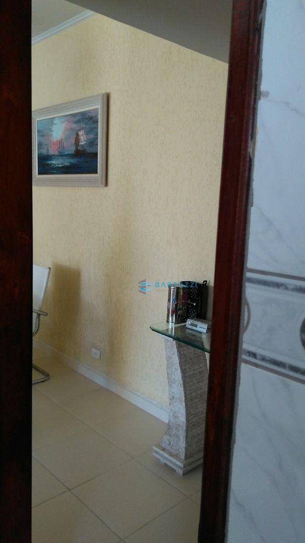 Apartamento à venda com 3 quartos, 90m² - Foto 12