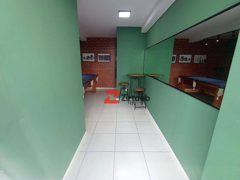 Apartamento para alugar com 3 quartos, 81m² - Foto 35