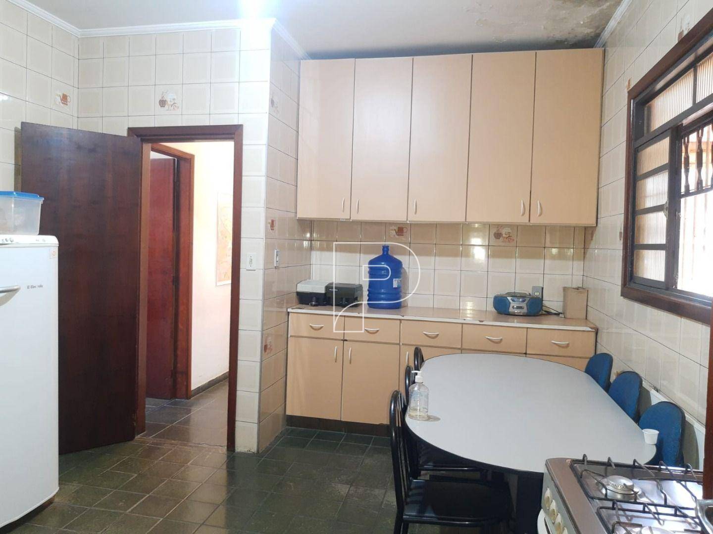 Casa à venda com 2 quartos, 214m² - Foto 6