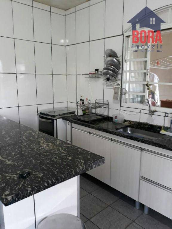 Sobrado à venda com 4 quartos, 211m² - Foto 8