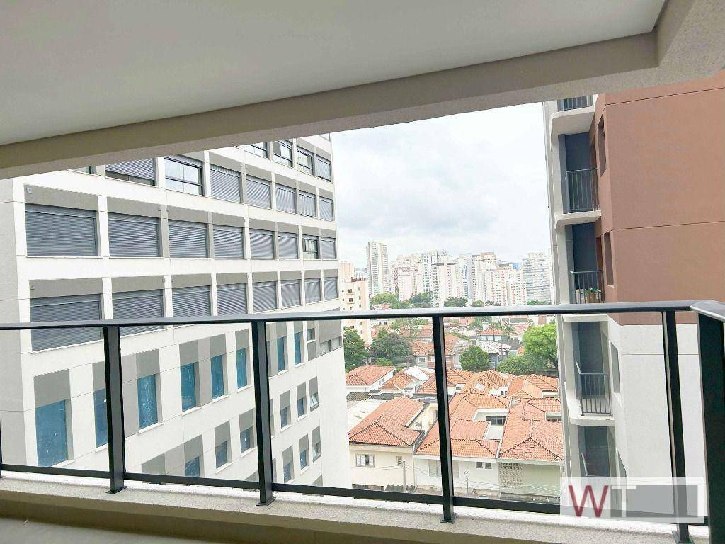 Apartamento à venda com 3 quartos, 141m² - Foto 3