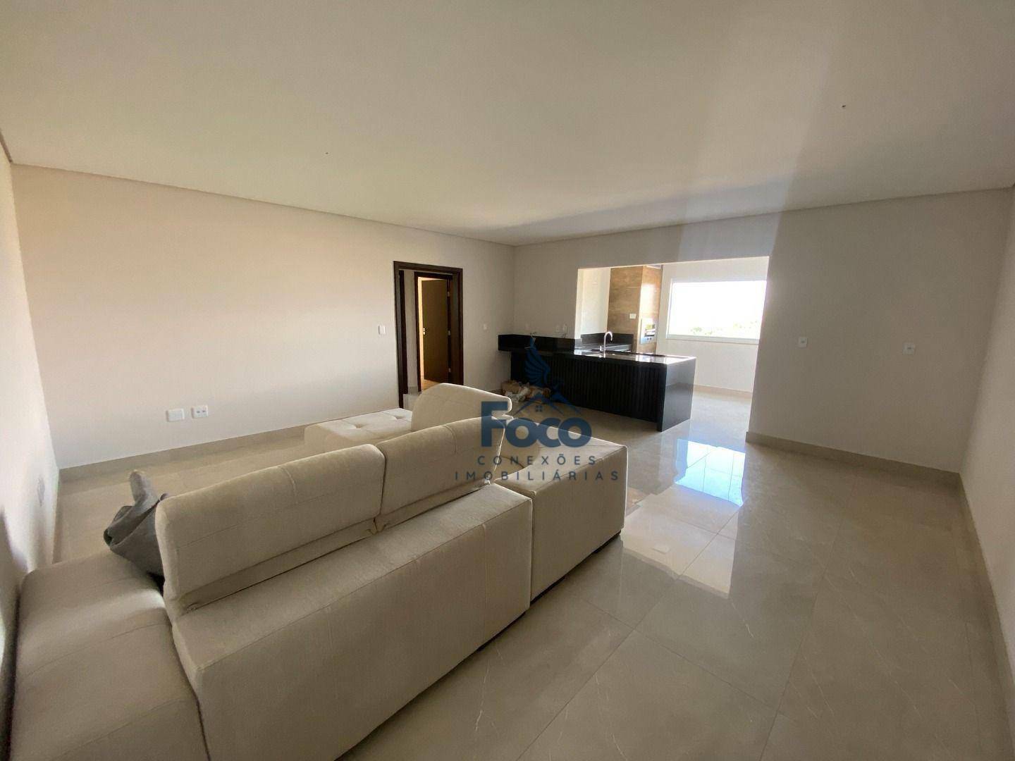 Apartamento à venda com 3 quartos, 113m² - Foto 2