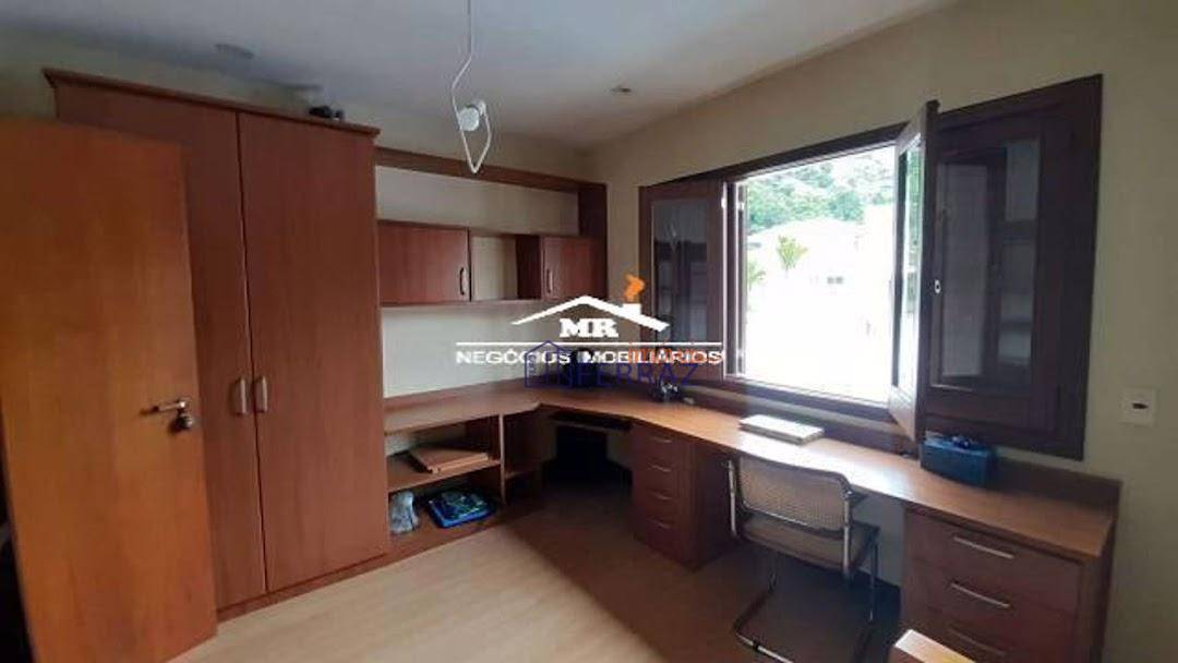 Casa, 4 quartos, 258 m² - Foto 15