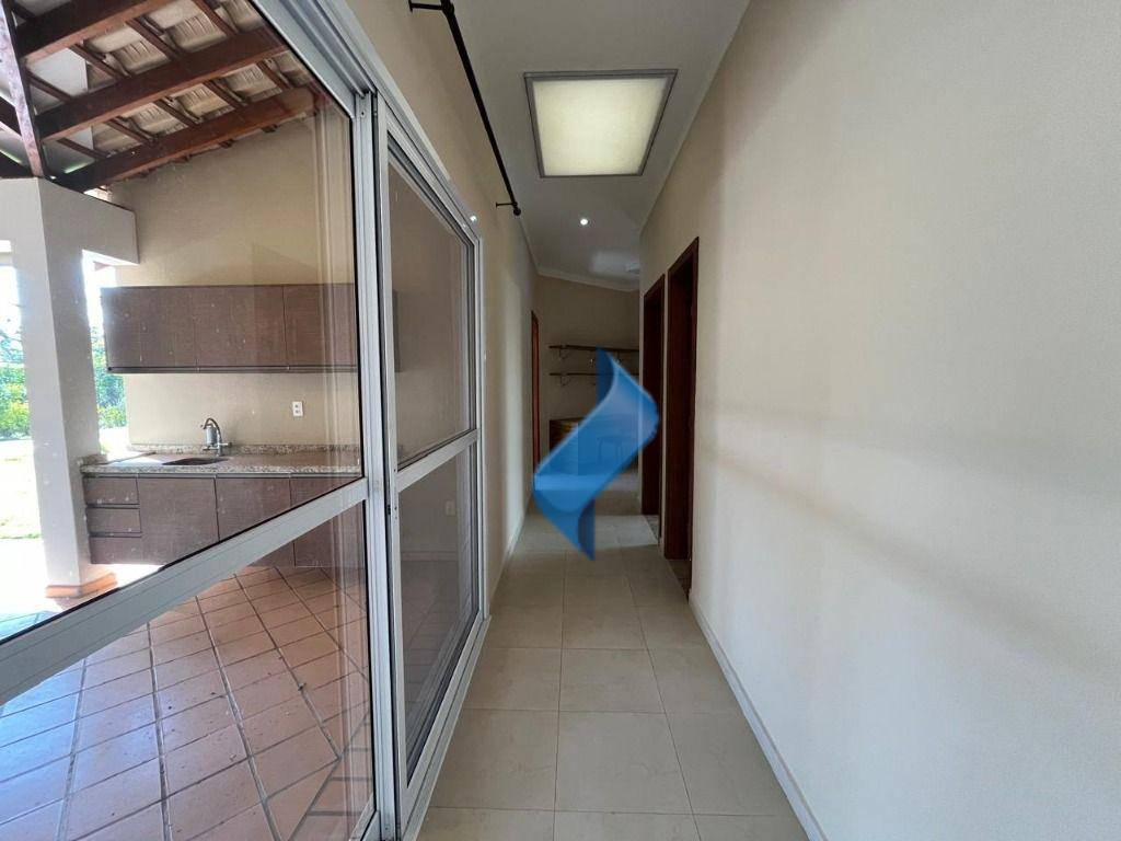 Casa à venda com 3 quartos, 308m² - Foto 13