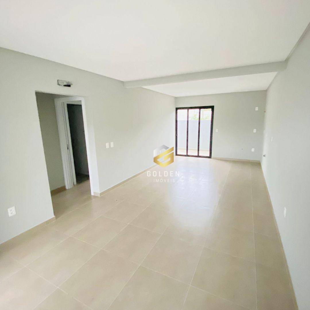 Casa à venda com 2 quartos, 80m² - Foto 12