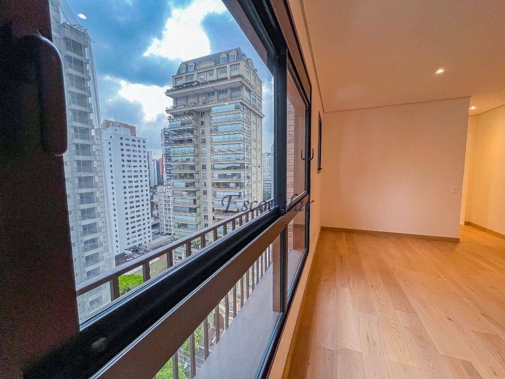 Apartamento à venda com 3 quartos, 307m² - Foto 12