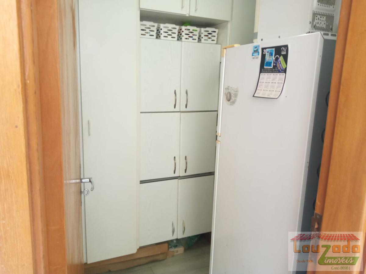 Apartamento à venda com 3 quartos, 125m² - Foto 13