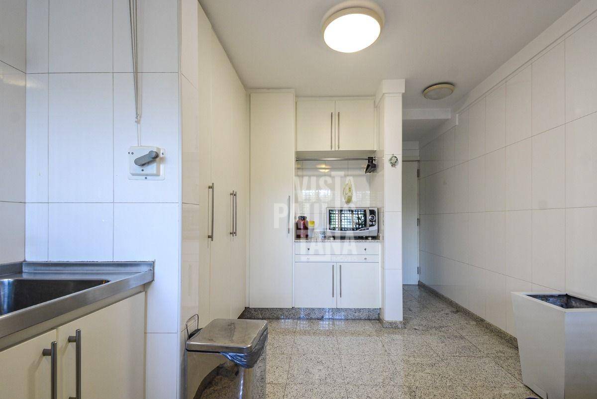 Apartamento à venda com 3 quartos, 177m² - Foto 12