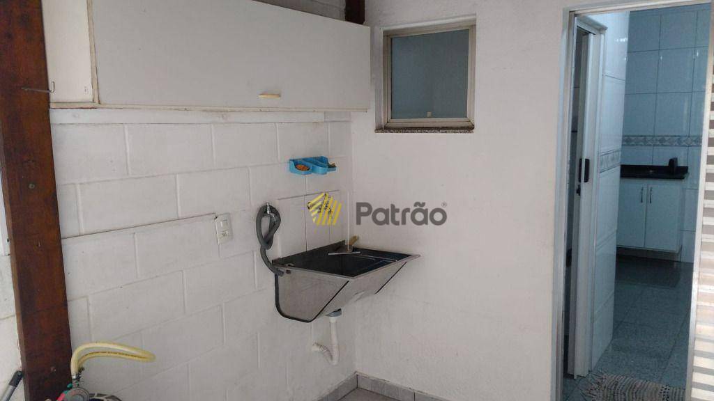 Apartamento à venda com 3 quartos, 96m² - Foto 3