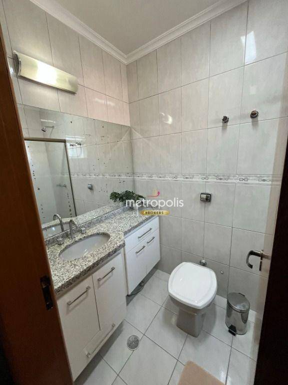 Sobrado à venda com 3 quartos, 239m² - Foto 17