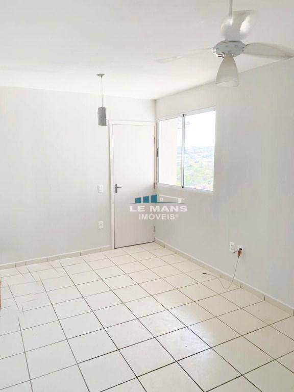 Apartamento à venda com 2 quartos, 44m² - Foto 4