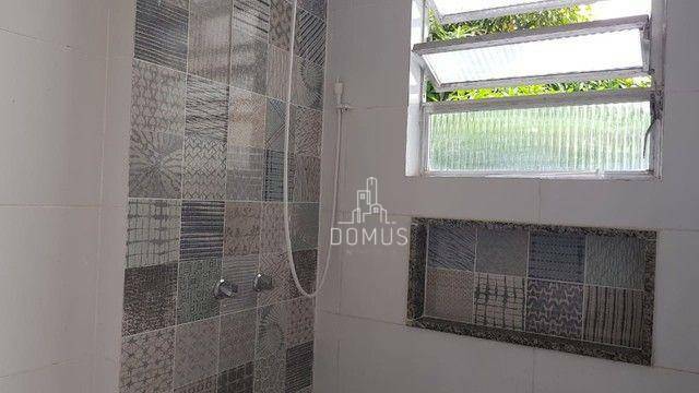 Apartamento à venda com 2 quartos, 70m² - Foto 4