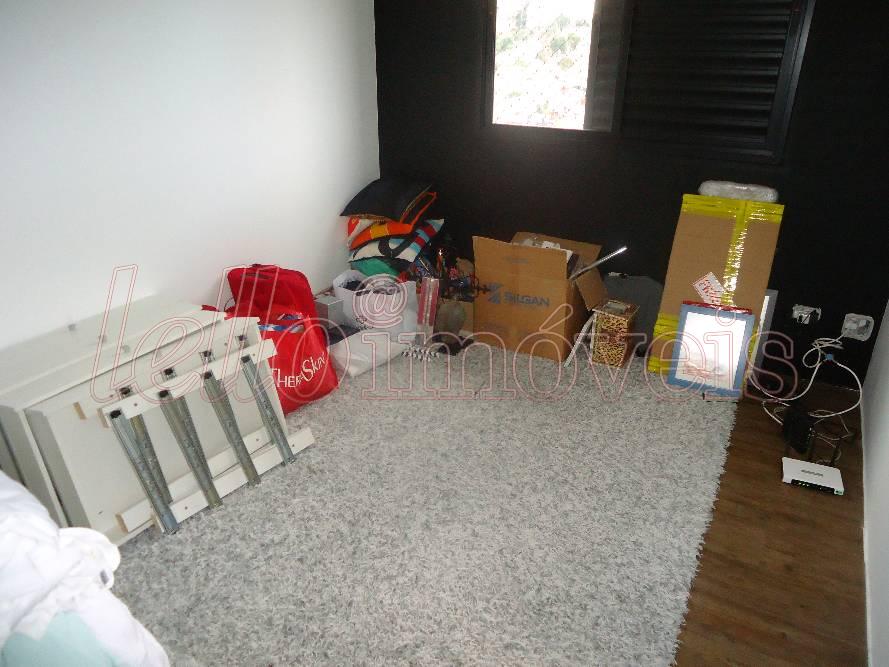 Apartamento para alugar com 3 quartos, 115m² - Foto 12