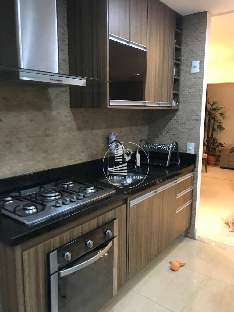 Apartamento à venda com 3 quartos, 96m² - Foto 28