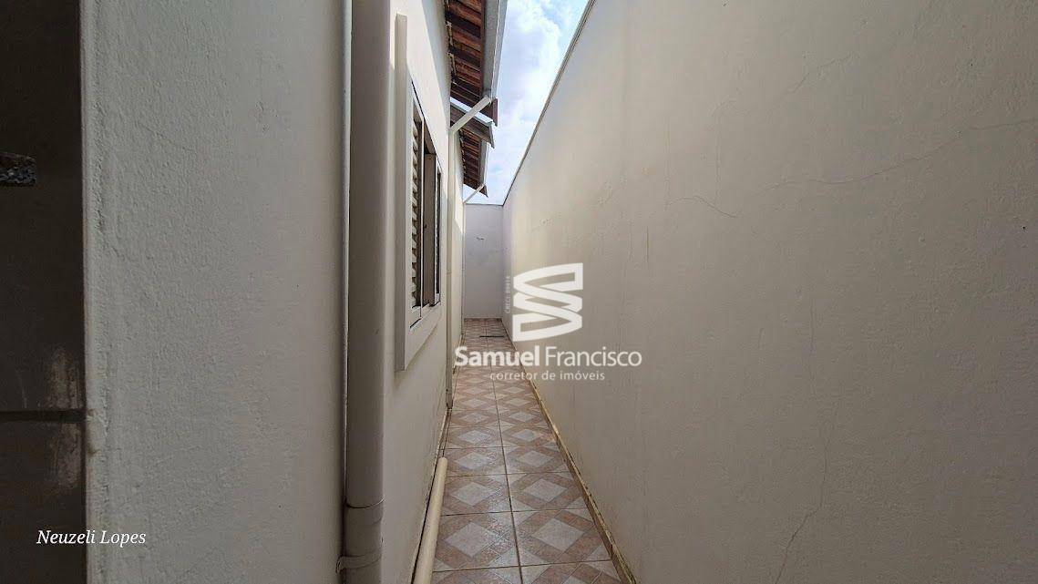 Casa à venda com 2 quartos, 87m² - Foto 9