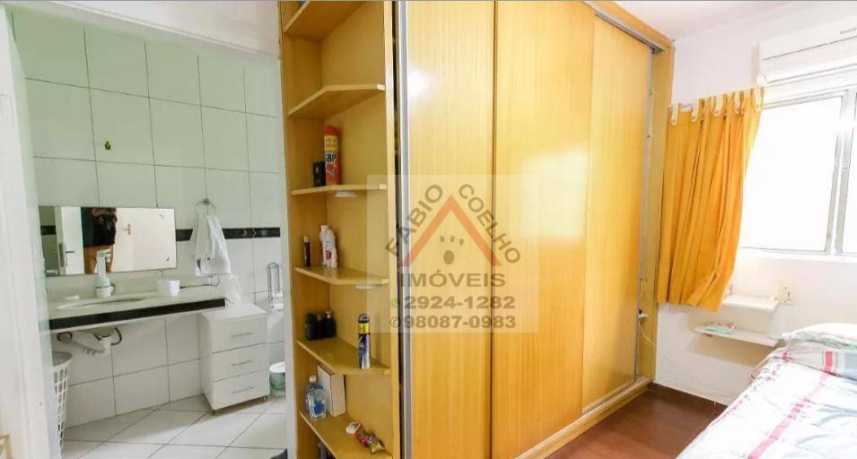 Casa à venda com 2 quartos, 200m² - Foto 15