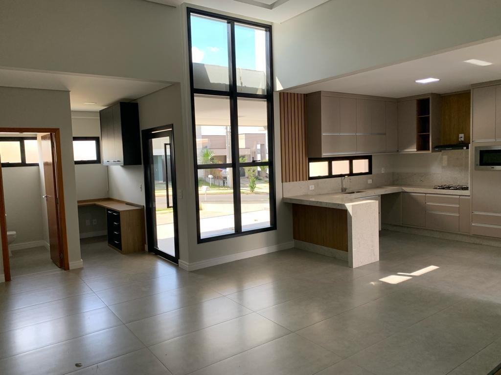 Casa à venda com 3 quartos, 200m² - Foto 12