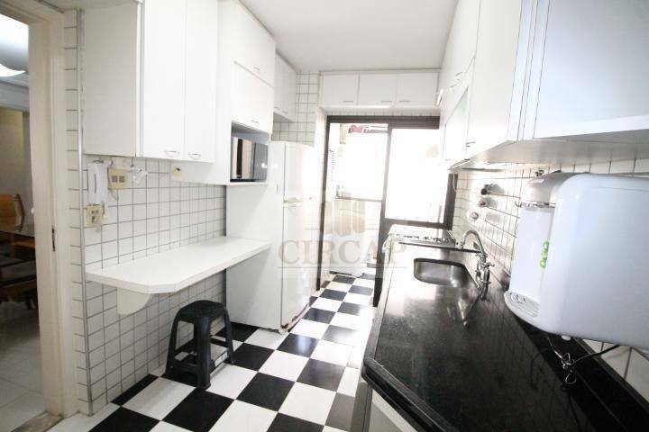 Apartamento à venda com 3 quartos, 93m² - Foto 5