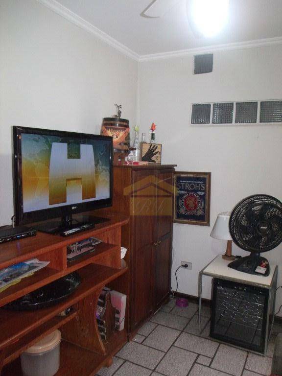 Sobrado à venda com 3 quartos, 160m² - Foto 9